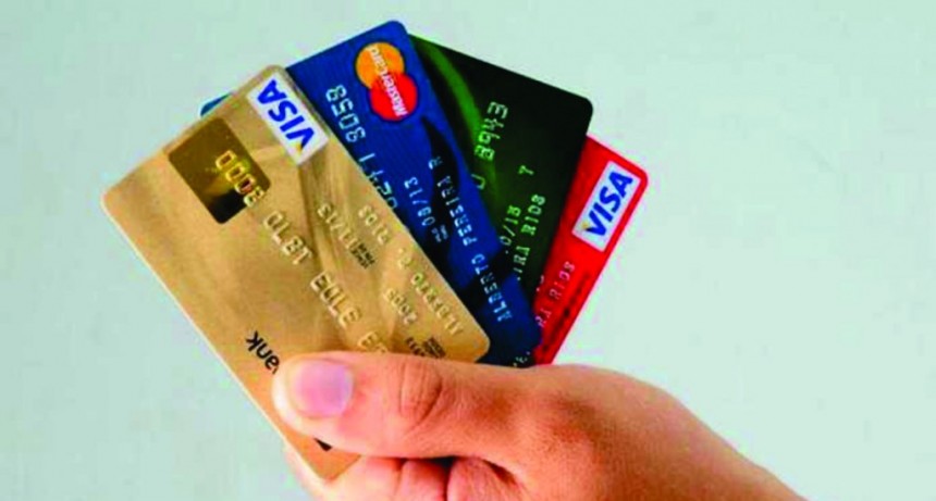 El Banco Central prorrogó los vencimientos de tarjetas de crédito hasta el 13 de abril