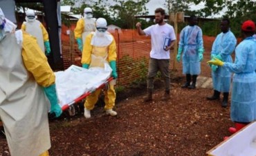 La OMS dice que se subestimó la magnitud del brote de ébola
