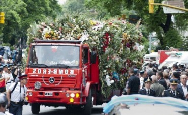 Emotivo adiós a los bomberos