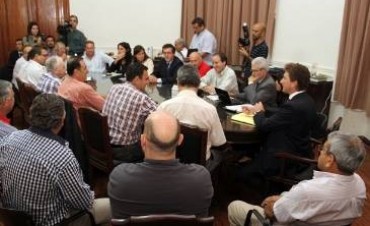 Fracasó la reunión paritaria y los municipales paran 48 horas