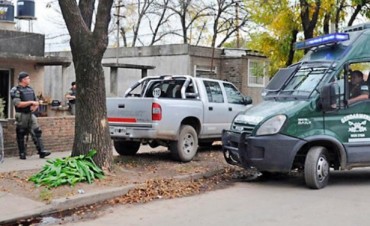 Desbaratan banda narco que operaba con un pie en la alcaidía de Jefatura de Rosario