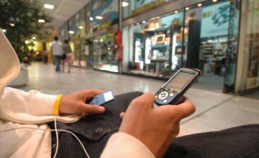   Las compañías de celulares deberán dar más información a los usuarios