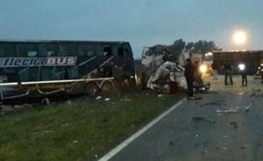 Dos muertos y heridos en un triple choque en la ruta 34 a la altura de Sunchales