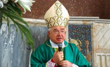 A pedido del papa Francisco, arrestaron en el Vaticano a un ex arzobispo por pedofilia
