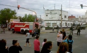 Graves incidentes en José León Suárez: prendieron fuego una comisaría